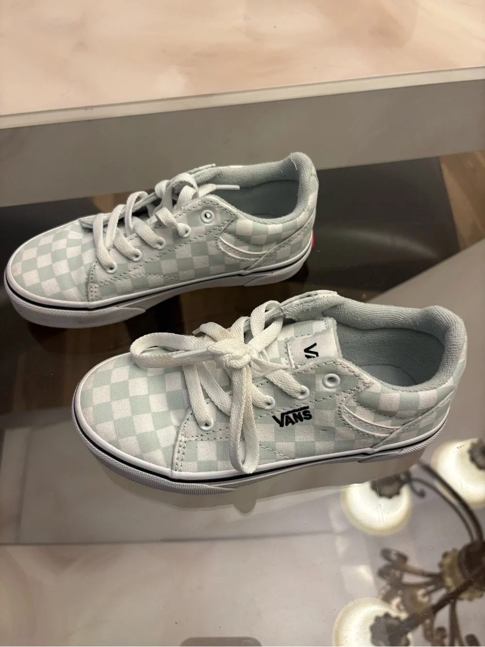 Vans kids seldan canvas light blue and white checkered size 13
